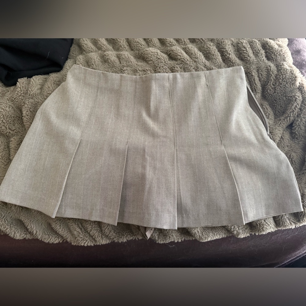 Abercrombie brown Pleated Skirt - Picture 1 of 4